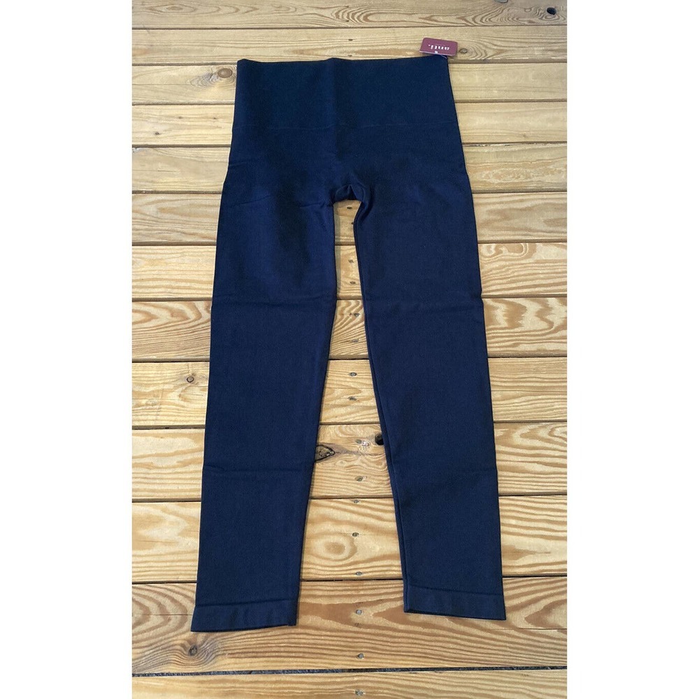 NWT Anti. Everyday Solutions Seamless Leggings Size Large Women’s Black